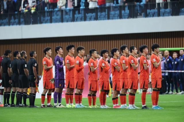 BOB半岛官网-国青再战老对手从“新”开始：灵活应变！勇字当头