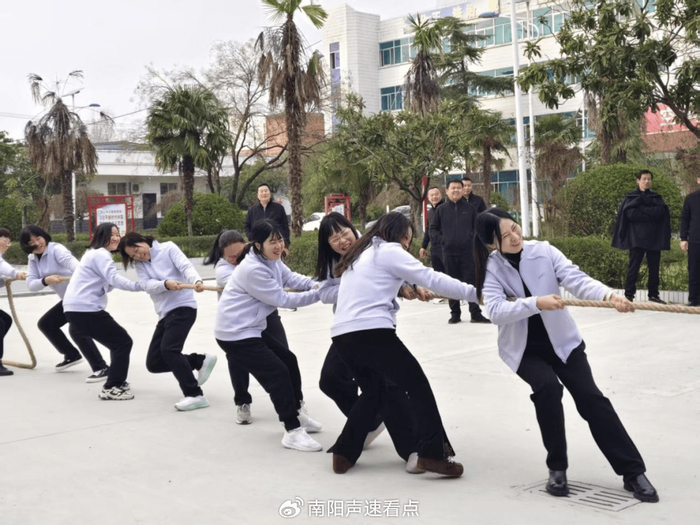 BOB半岛官网-邓州市裴营乡举办干部职工运动会|南阳市|河南省|赛场|乒乓球|号子声_新浪体育_新浪新闻
